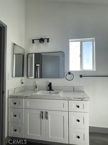 Master bath (different angle)