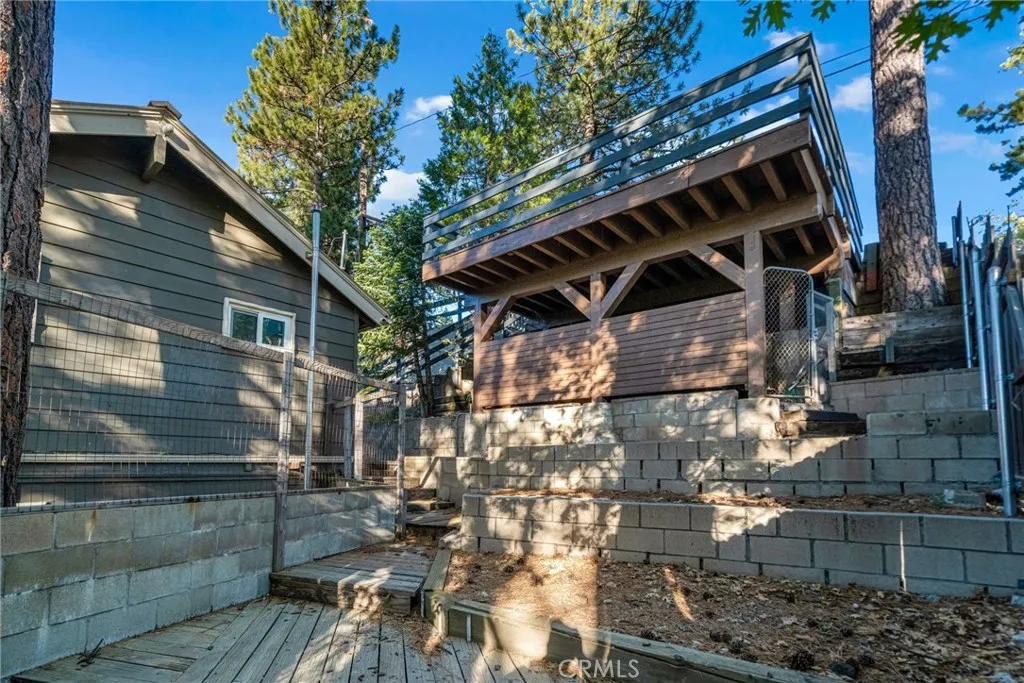 32061 Pine Cone, Running Springs, California 92382 — photo 4
