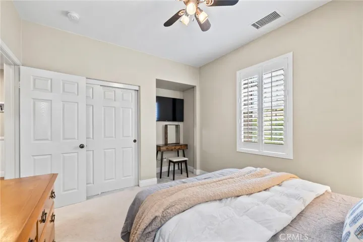 1705 Arthur Loop W, Upland, California 91784