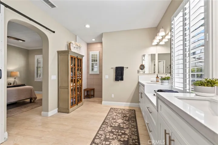 1705 Arthur Loop W, Upland, California 91784