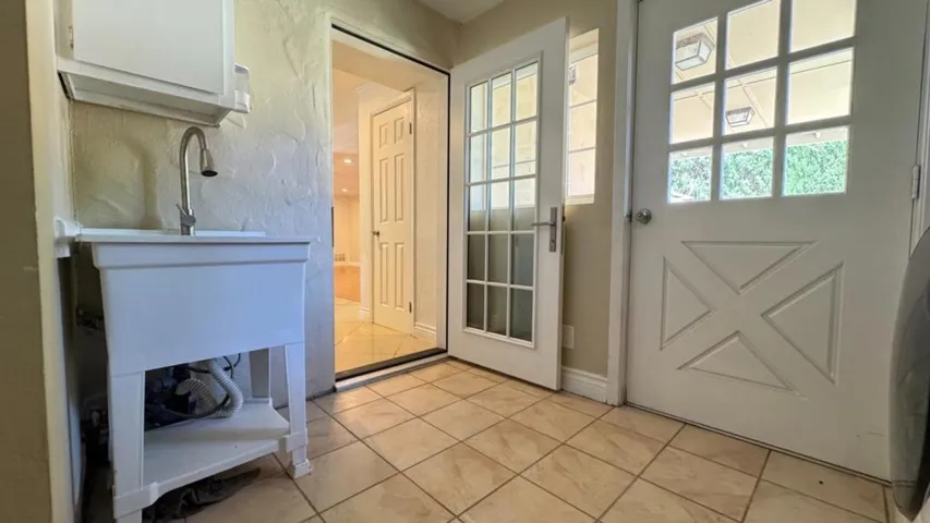 7610 Miller Avenue, Gilroy, California 95020