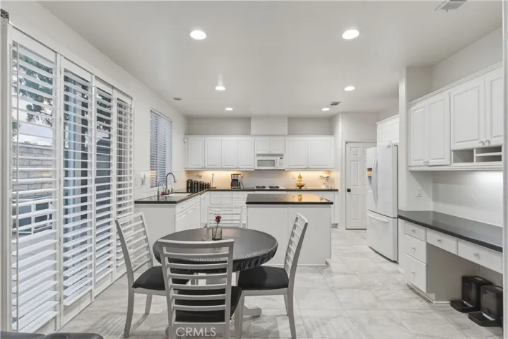 4510 El Corazon Court, Camarillo, California 93012