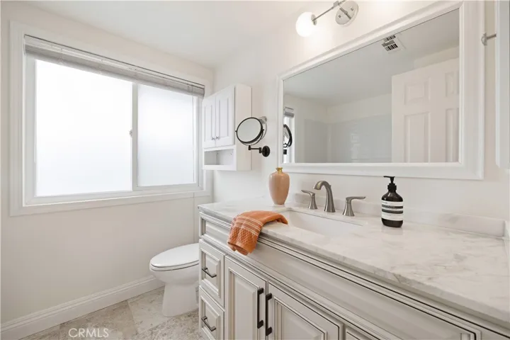 14 Viejo 75, Irvine, California 92612