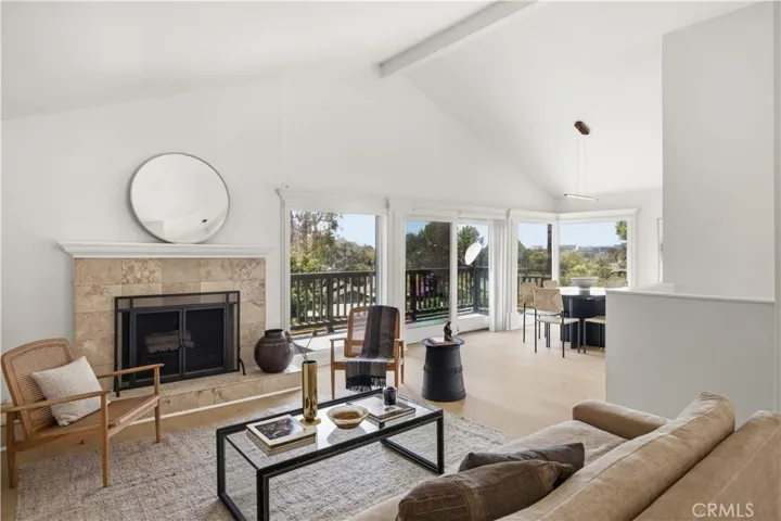 14 Viejo 75, Irvine, California 92612