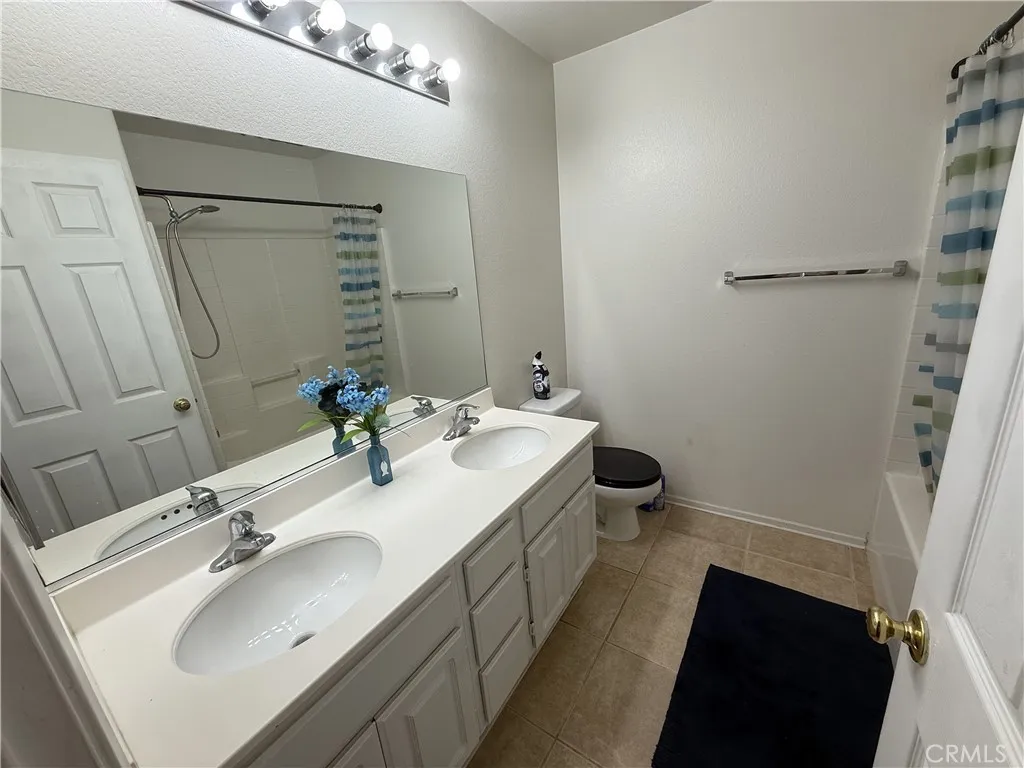 Hallway bath