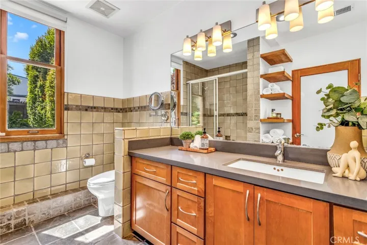 12705 Sarah Street, Studio City, California 91604