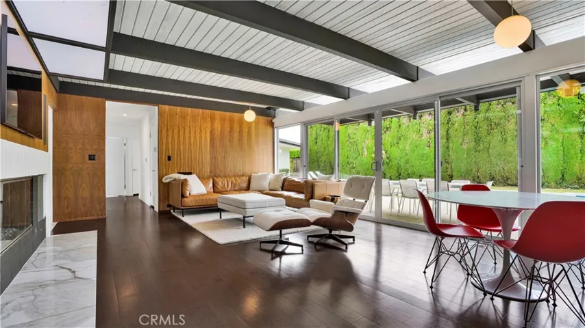 2000 Nautilus Lane, Newport Beach, California 92660