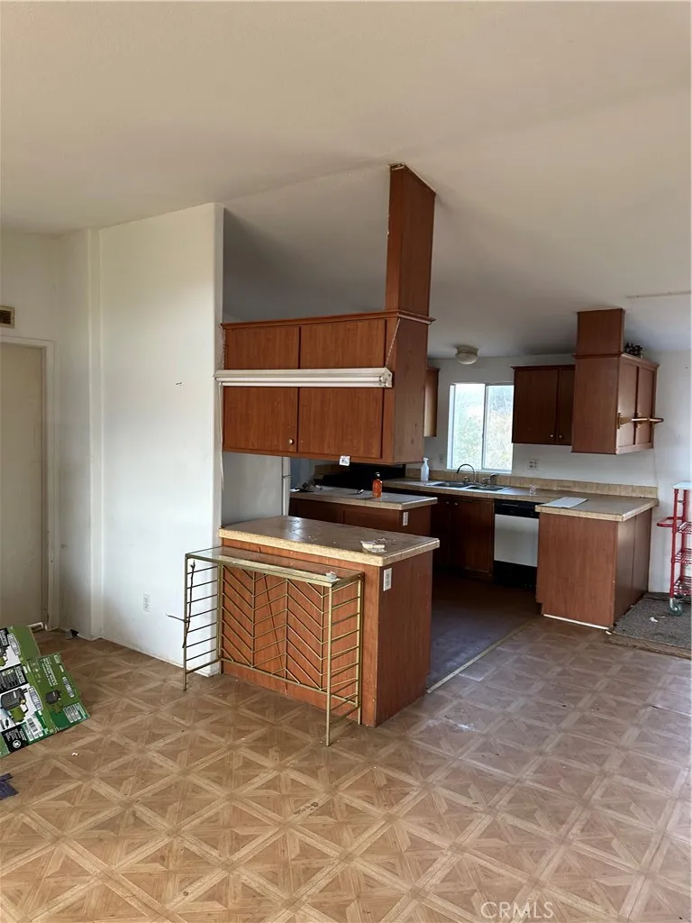 Kitchen. Kitchen.