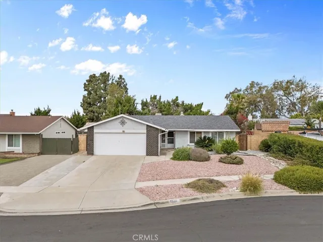 7330 Eugenia, Fontana, California 92336