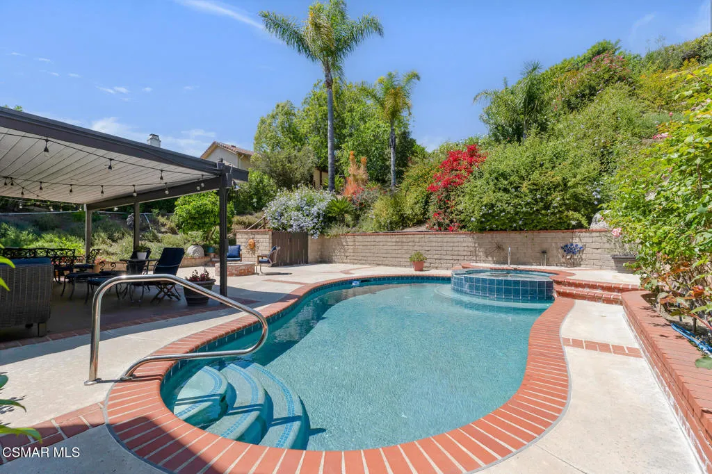 30049 Trail Creek Dr  -  HsHProd-16-Sky