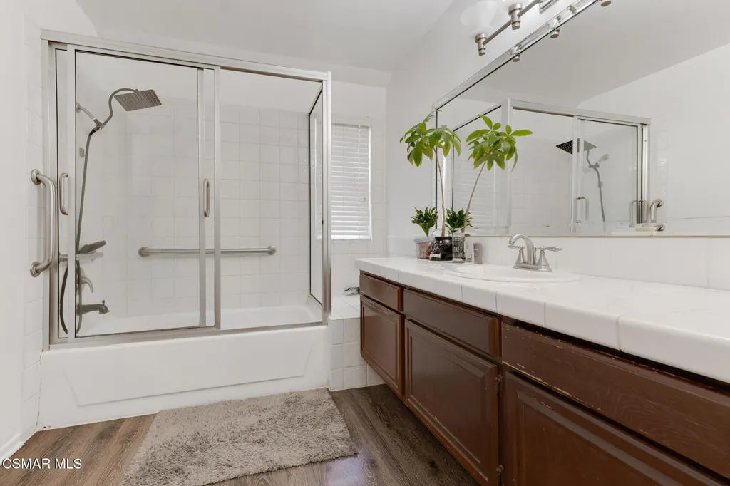 Upstairs guest bathroom