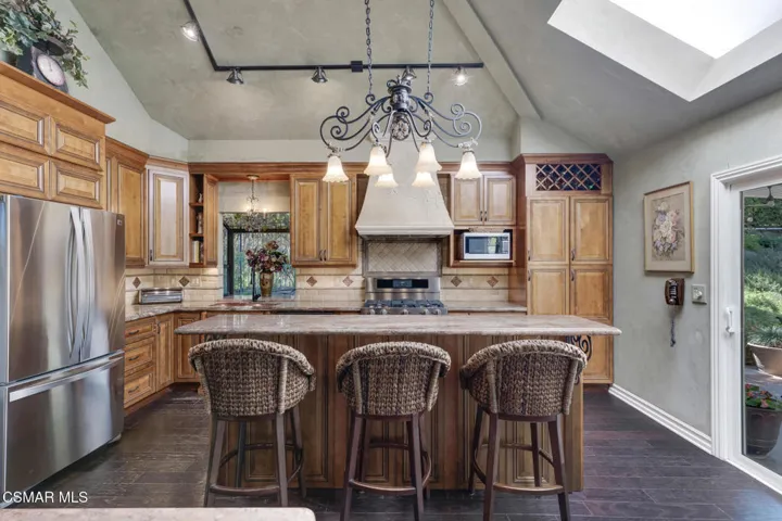 30049 Trail Creek Dr  -  HsHProd-21