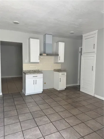 16466 Arrow, Fontana, California 92335