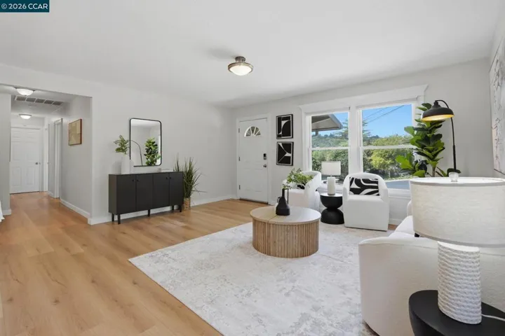 2979 Higuera Ave, Pinole, California 94564