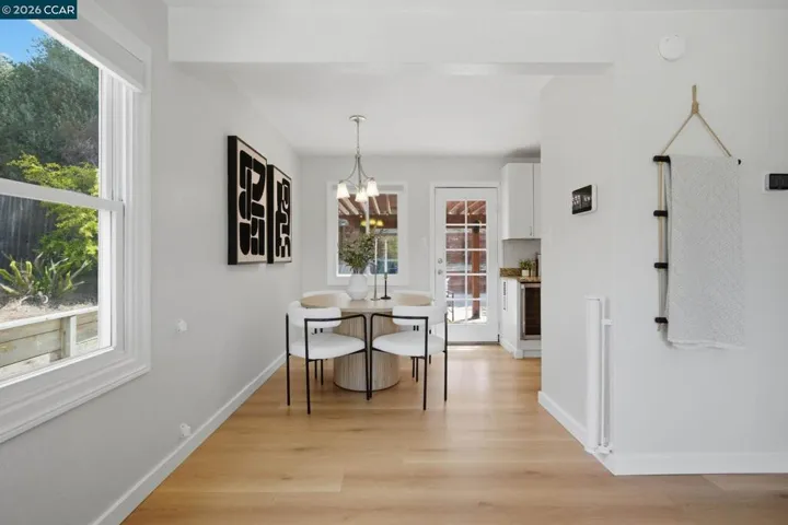 2979 Higuera Ave, Pinole, California 94564