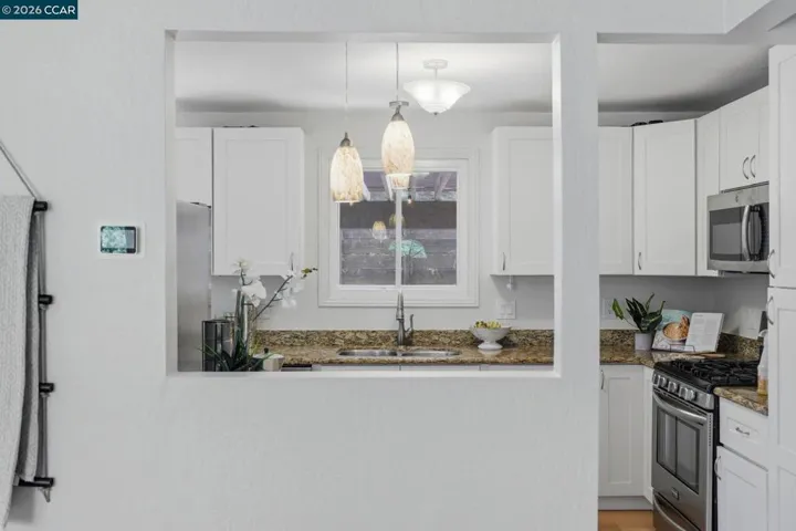 2979 Higuera Ave, Pinole, California 94564