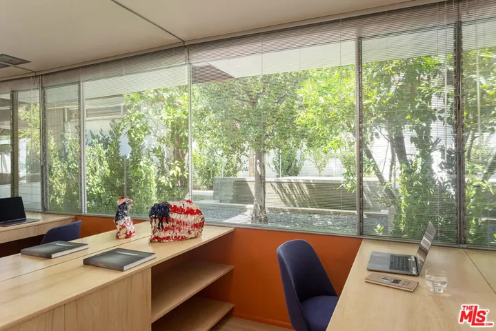 2866 Westbrook Avenue, Los Angeles, California 90046