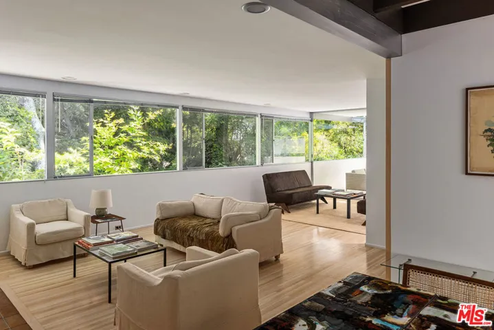 2866 Westbrook Avenue, Los Angeles, California 90046