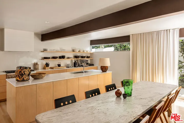 2866 Westbrook Avenue, Los Angeles, California 90046