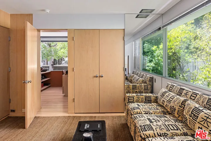 2866 Westbrook Avenue, Los Angeles, California 90046