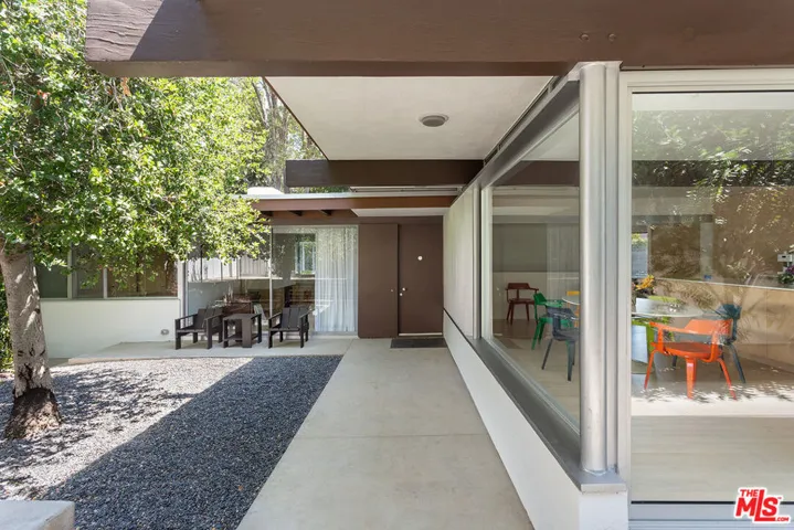 2866 Westbrook Avenue, Los Angeles, California 90046