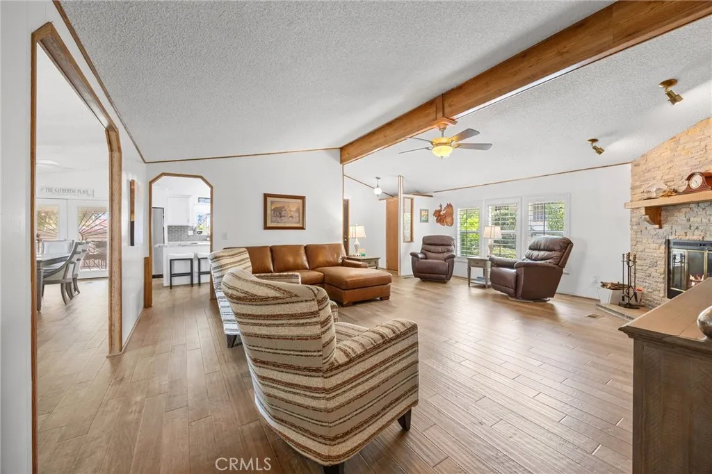 1474 Bishop Drive, Hemet, California 92545 — photo 4