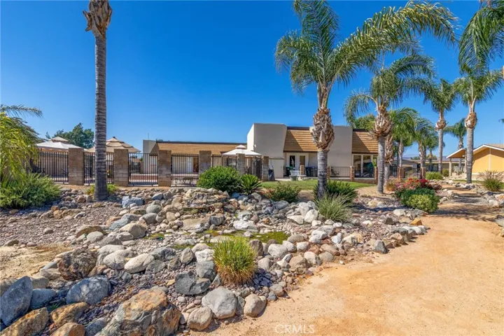 1474 Bishop Drive, Hemet, California 92545