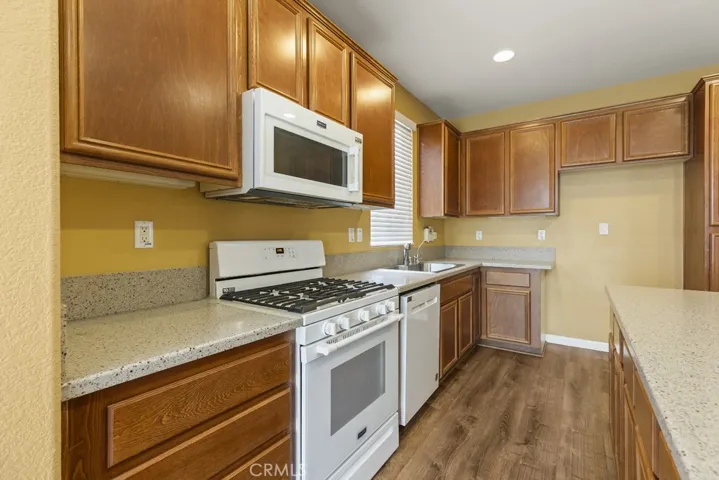 18160 Grove Place, Fontana, California 92336