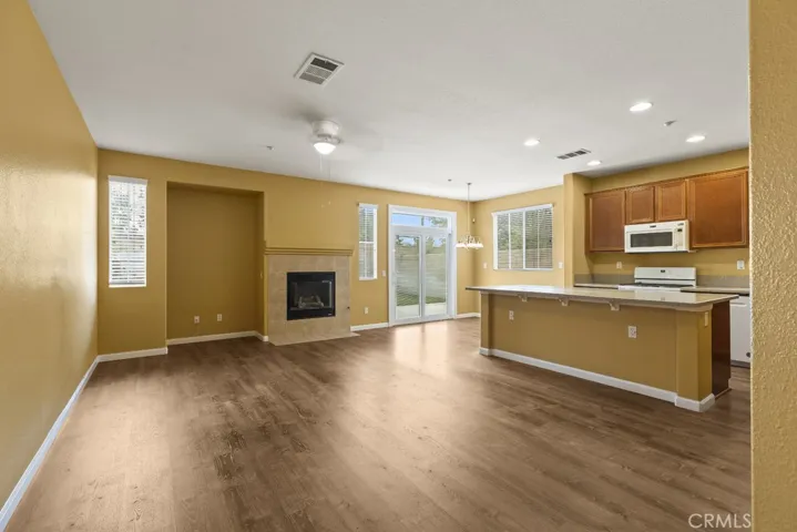Breakfast bar seating