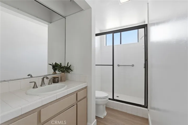 2516 The Strand, Manhattan Beach, California 90266