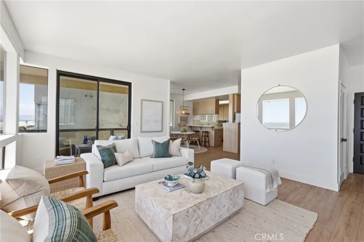 2516 The Strand, Manhattan Beach, California 90266