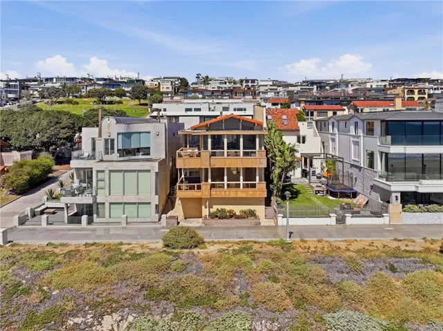 2516 The Strand, Manhattan Beach, California 90266