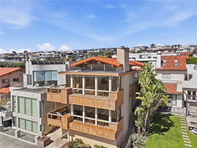 2516 The Strand, Manhattan Beach, California 90266