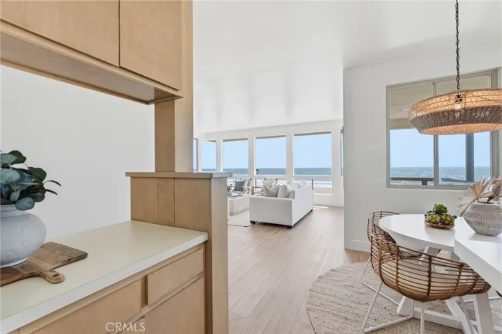 2516 The Strand, Manhattan Beach, California 90266