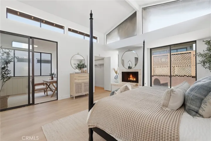 2516 The Strand, Manhattan Beach, California 90266