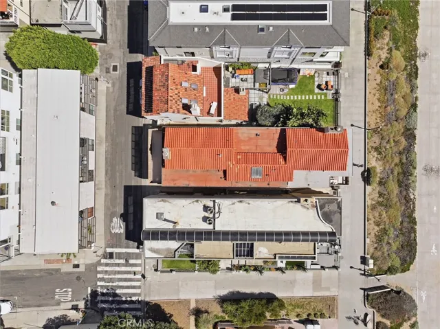 2516 The Strand, Manhattan Beach, California 90266