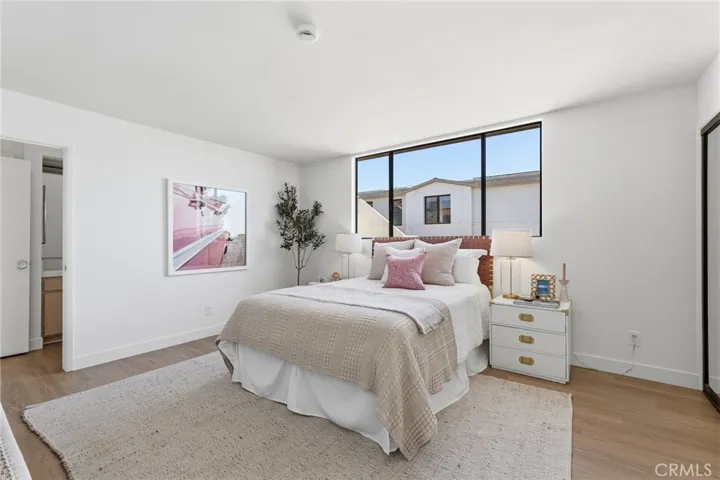 2516 The Strand, Manhattan Beach, California 90266