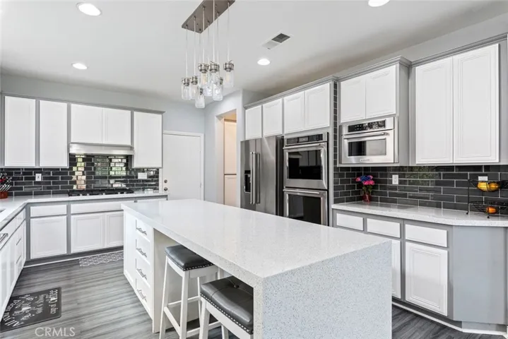 45810 Corte Carmello, Temecula, California 92592