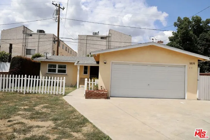 1817 Vine Street, Alhambra, California 91801