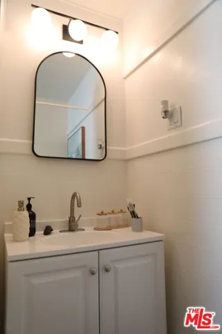 1817 Vine Street, Alhambra, California 91801