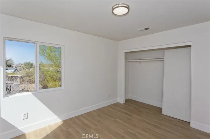12596 Glen Canyon, Victorville, California 92395