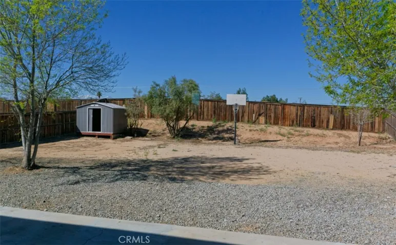 12596 Glen Canyon, Victorville, California 92395
