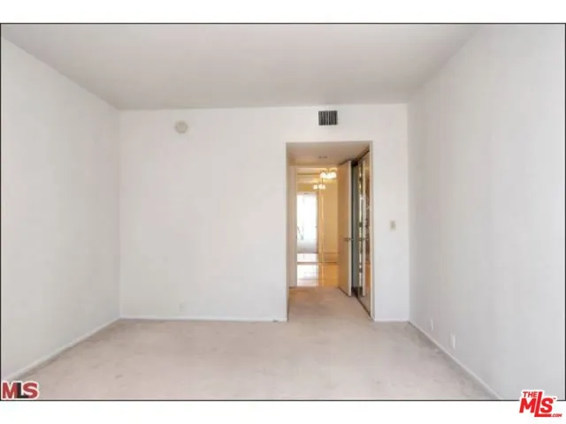 318 N Maple Drive C106, Beverly Hills, California 90210