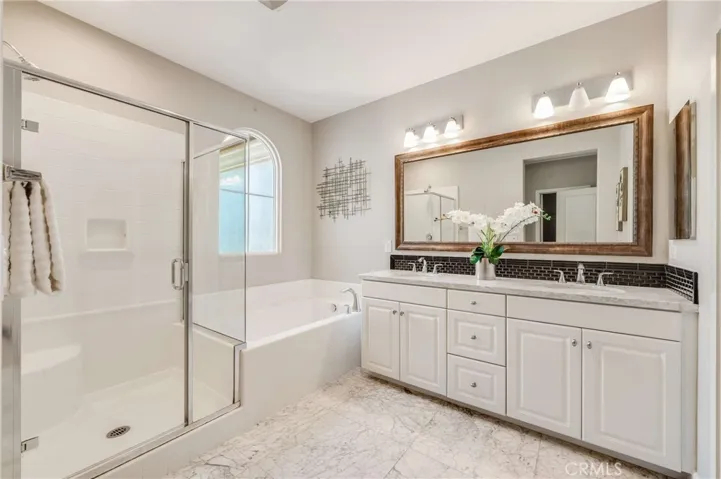870 E Mountain Way, Azusa, California 91702