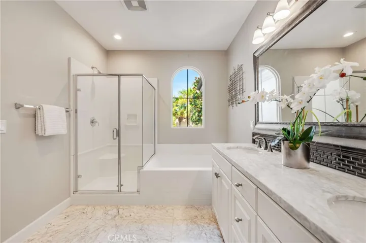 870 E Mountain Way, Azusa, California 91702