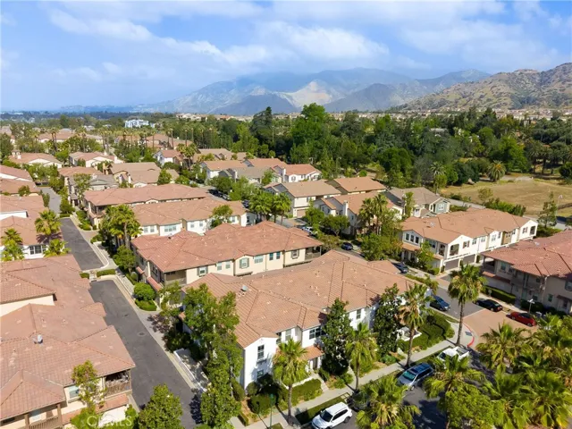 870 E Mountain Way, Azusa, California 91702
