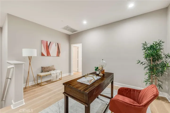 870 E Mountain Way, Azusa, California 91702