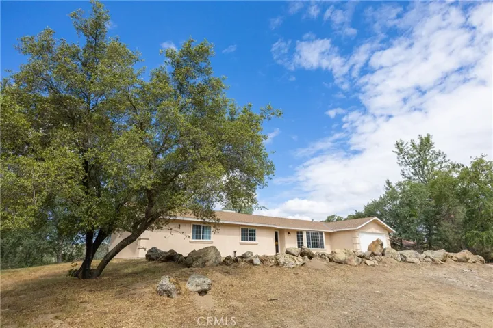 30142 Revis Road, Coarsegold, California 93614