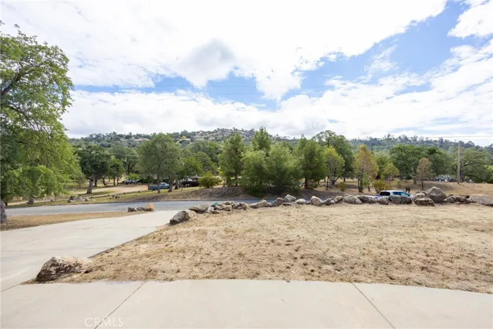 30142 Revis Road, Coarsegold, California 93614
