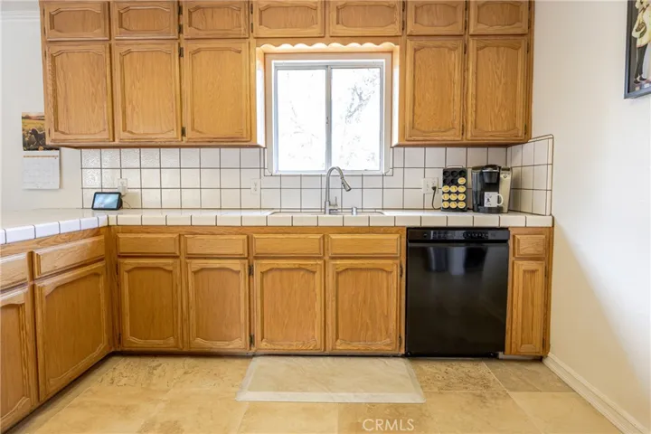 30142 Revis Road, Coarsegold, California 93614